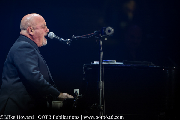 BillyJoel2016-04-05AnArenaCincinnatiOH (102).jpg